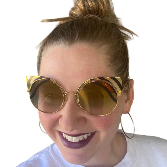 Women's Cat Eye Fendi Sunglasses - Picture 2 of 14